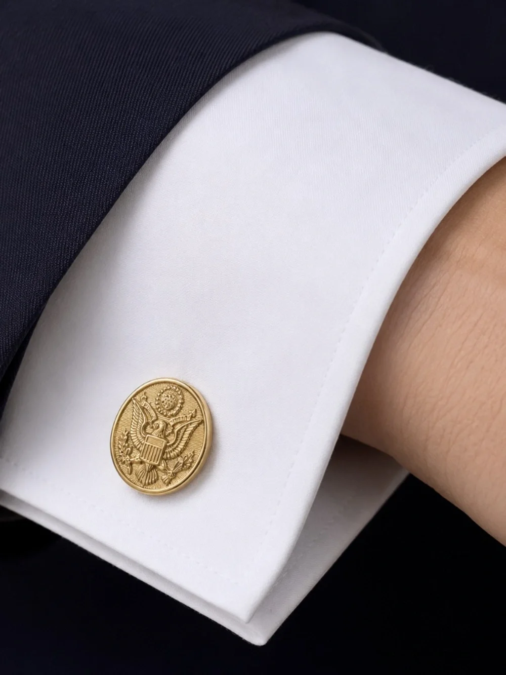 Vintage American Eagle Great Seal Gold Tone Cufflinks Oval Patriotic Formal Shir